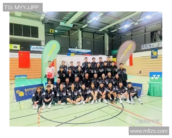 南京羽毛球队荣登羽毛球节奏排行榜第三名展现强劲实力与团队合作精神 南京羽毛球队荣登羽毛球节奏排行榜第三名展现强劲实力与团队合作精神